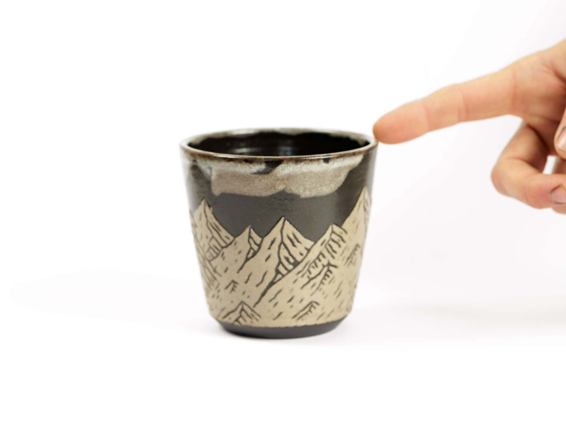 Berge-Becher
