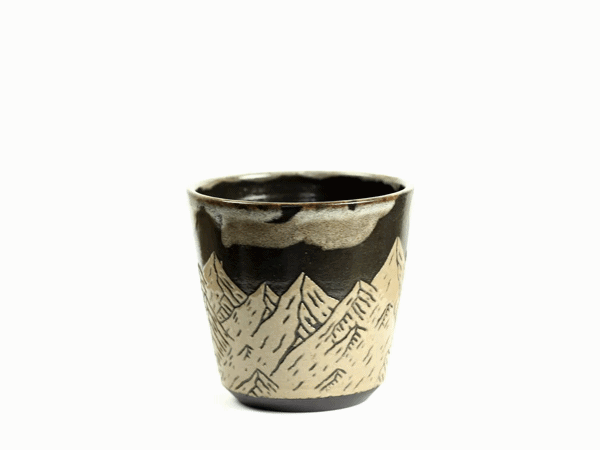 Berge-Becher